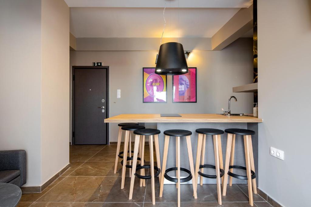 21 Executive Apt with Balcony (10)